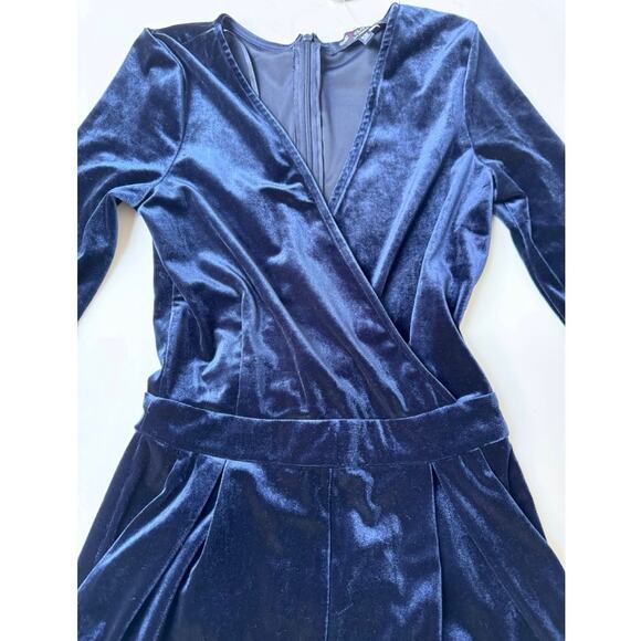 NWT One Clothing Navy Blue Velour Long Sleeve Romper Women's XS - Picture 4 of 10